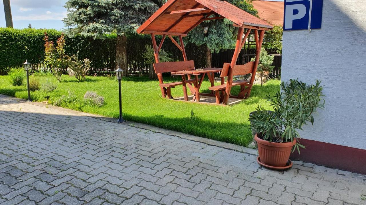 Székesfehérvár Ruttkai Vendeghaz 아파트 외부 사진